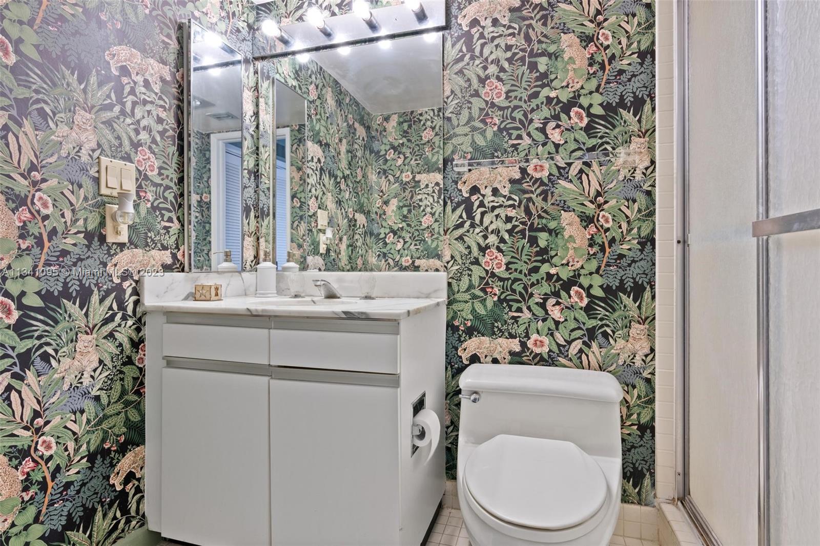 NINE ISLAND AVENUE CONDO - Residential