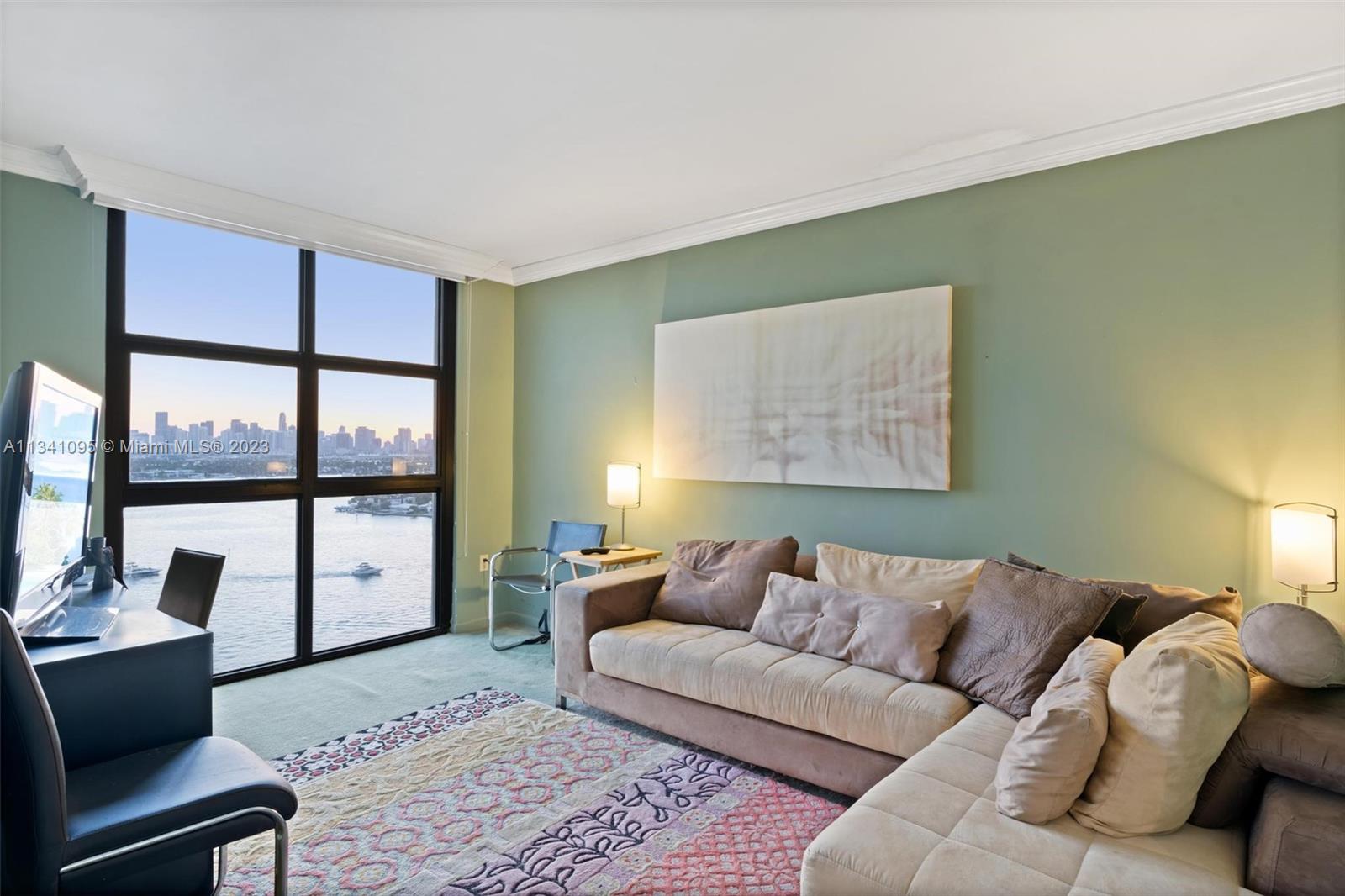 NINE ISLAND AVENUE CONDO - Residential