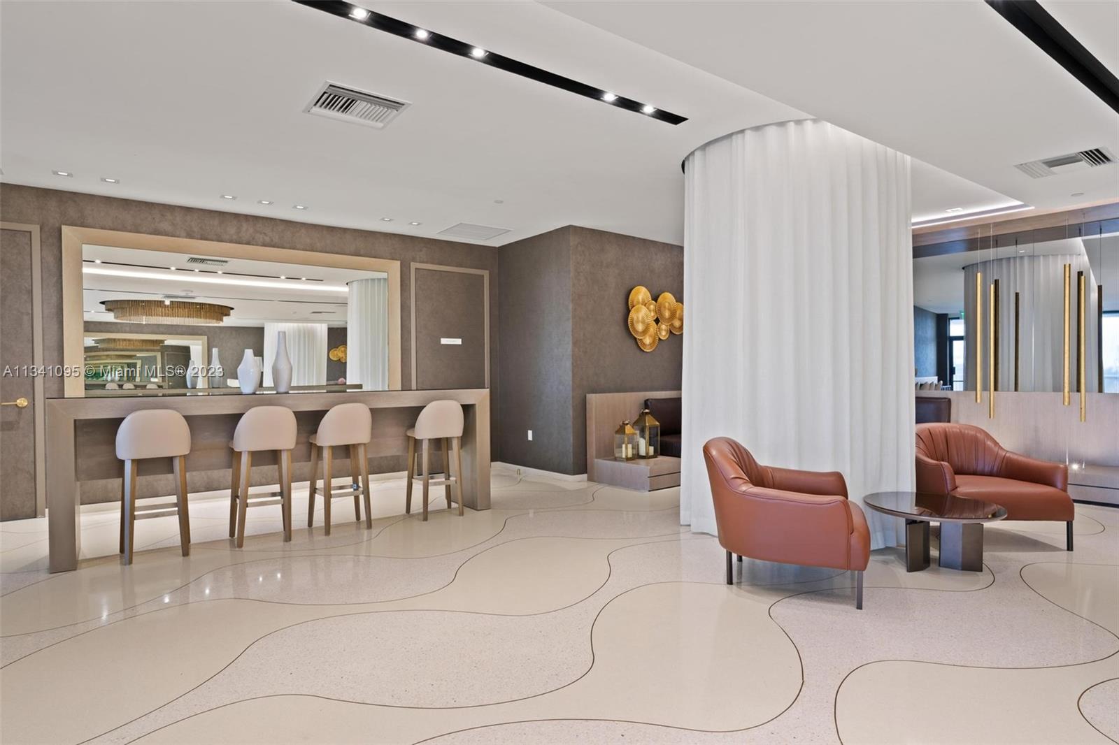 NINE ISLAND AVENUE CONDO - Residential