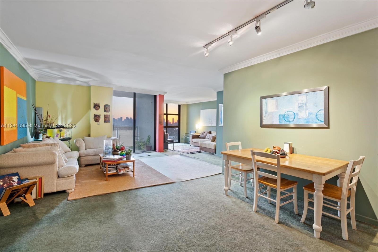 NINE ISLAND AVENUE CONDO - Residential