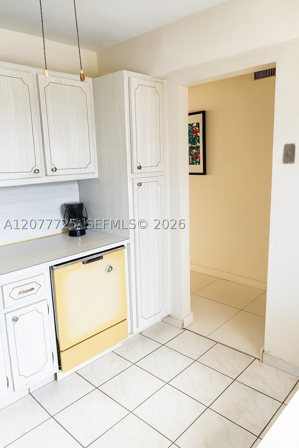 610 NE 12th Ave 308