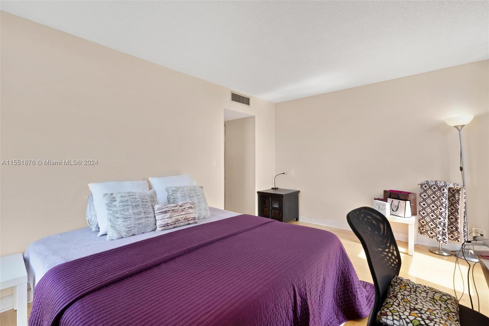 CORONADO CONDO- TOWER II - Residential