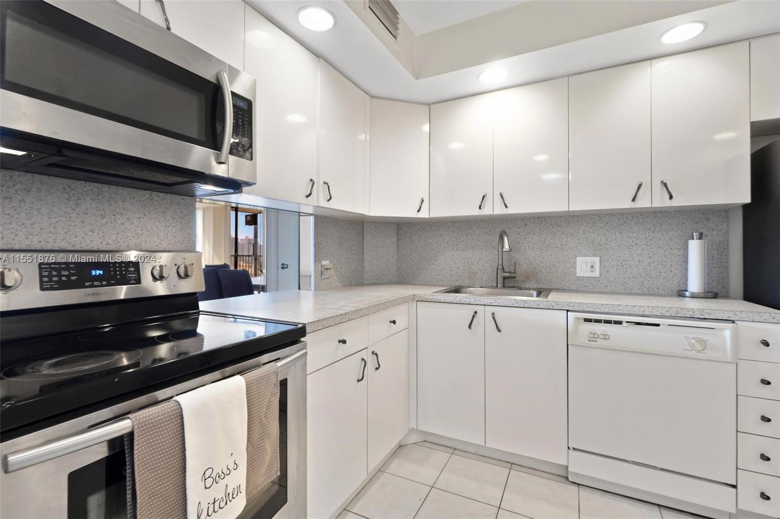 CORONADO CONDO- TOWER II - Residential