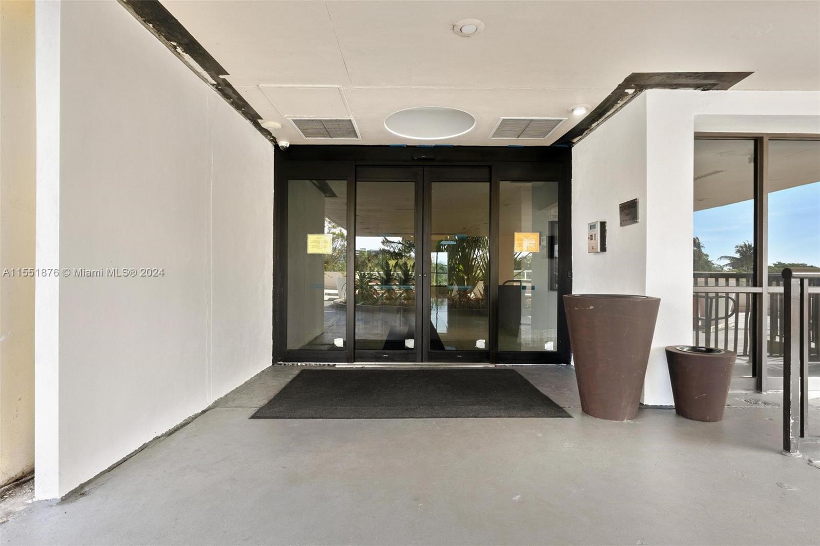 CORONADO CONDO- TOWER II - Residential