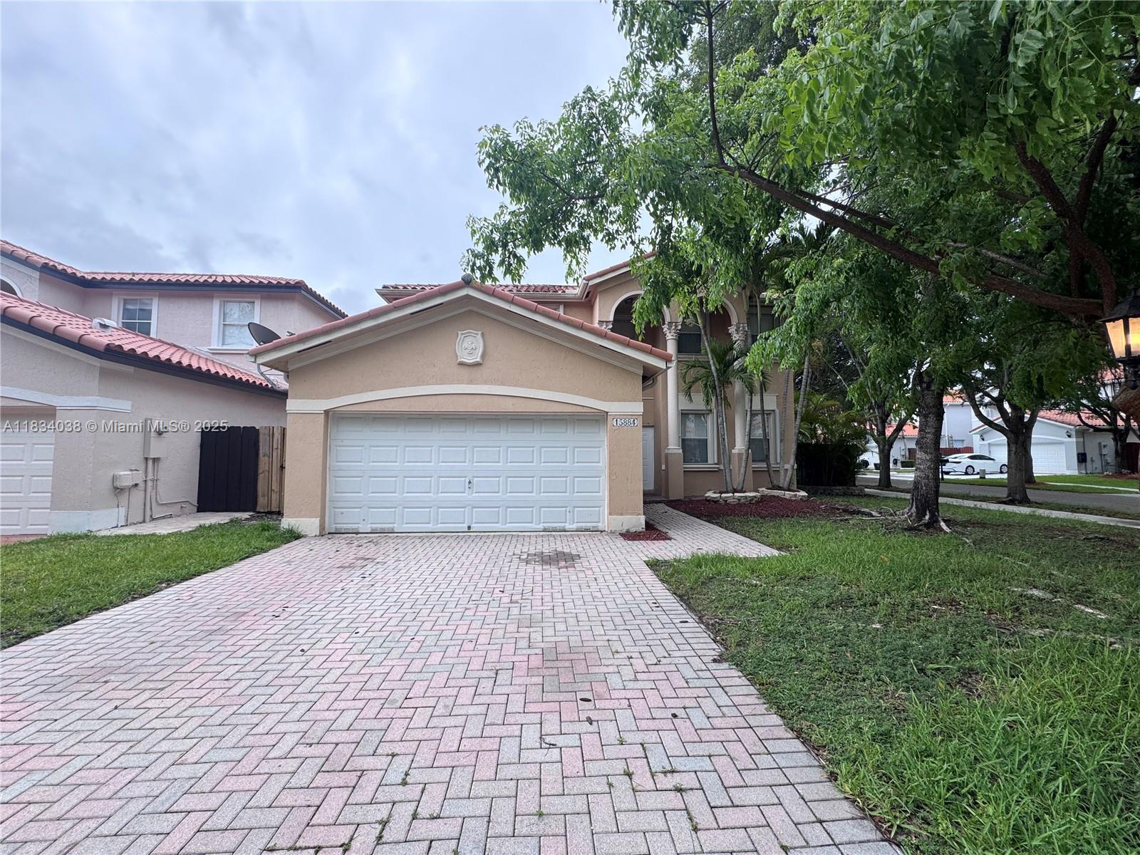 This well-kept home is nestled in a quiet, established neighborhood and offers a comfortable layout filled with natural light. The spacious living areas create an inviting atmosphere that’s perfect for relaxing or entertaining guests. Step outside to a private backyard with plenty of room to enjoy outdoor activities or create your own retreat. Conveniently located near excellent schools, shopping centers, dining, and major highways, this property combines comfort with everyday convenience. A wonderful opportunity to make this residence your own.