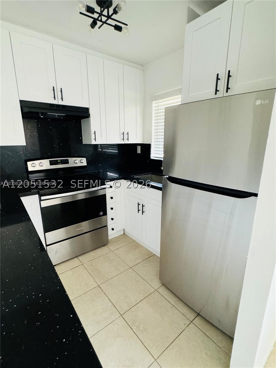 1755 NE 116th Rd 17