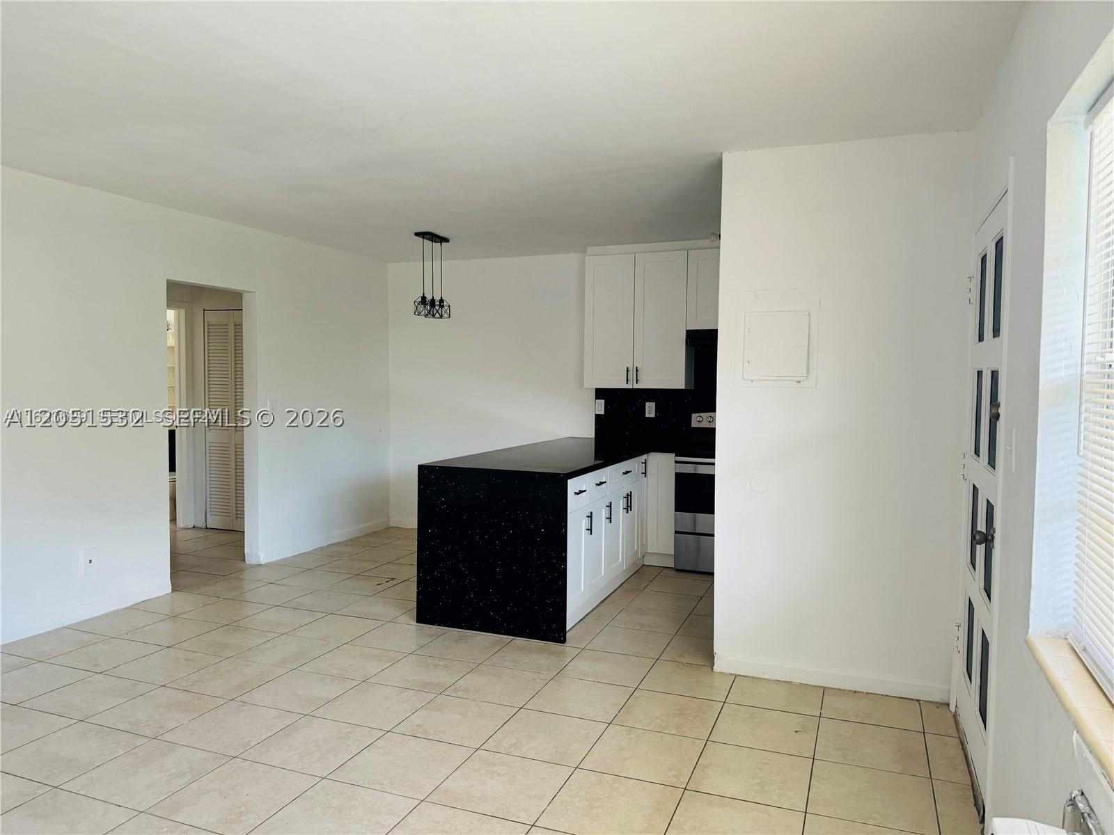 1755 NE 116th Rd 17