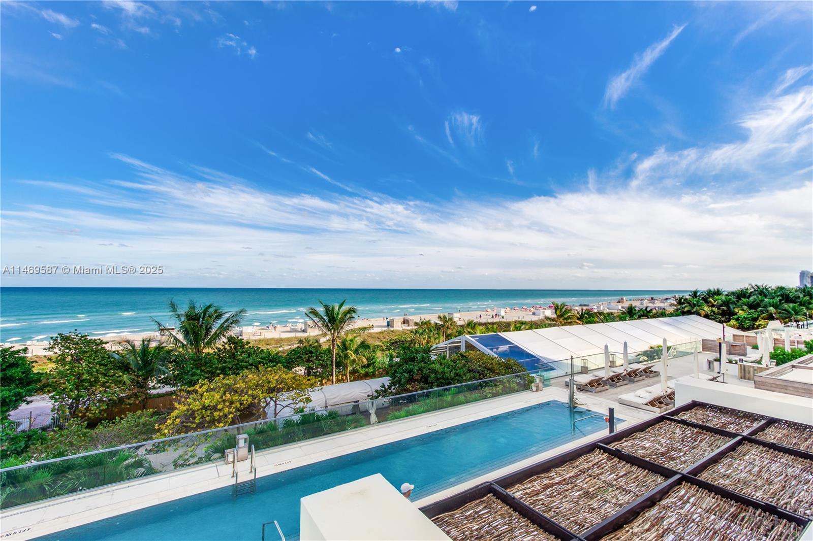 RONEY PALACE CONDO - Residential