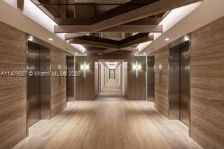 RONEY PALACE CONDO - Residential
