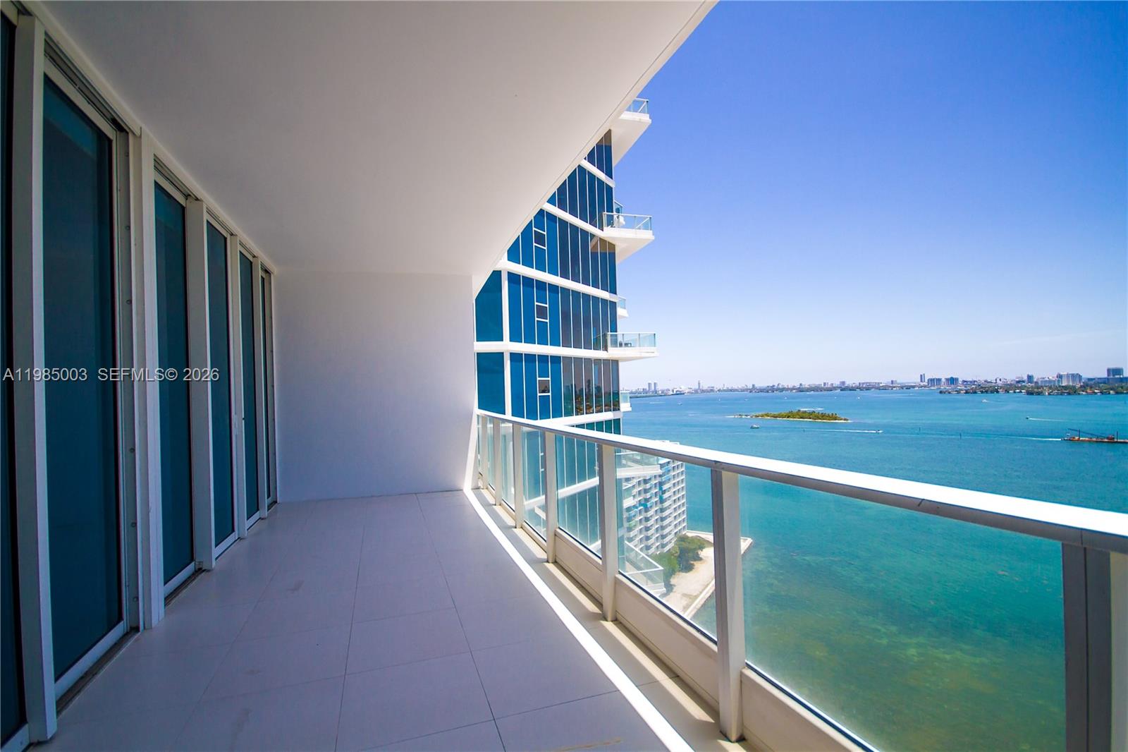 2020 N Bayshore Dr 2204