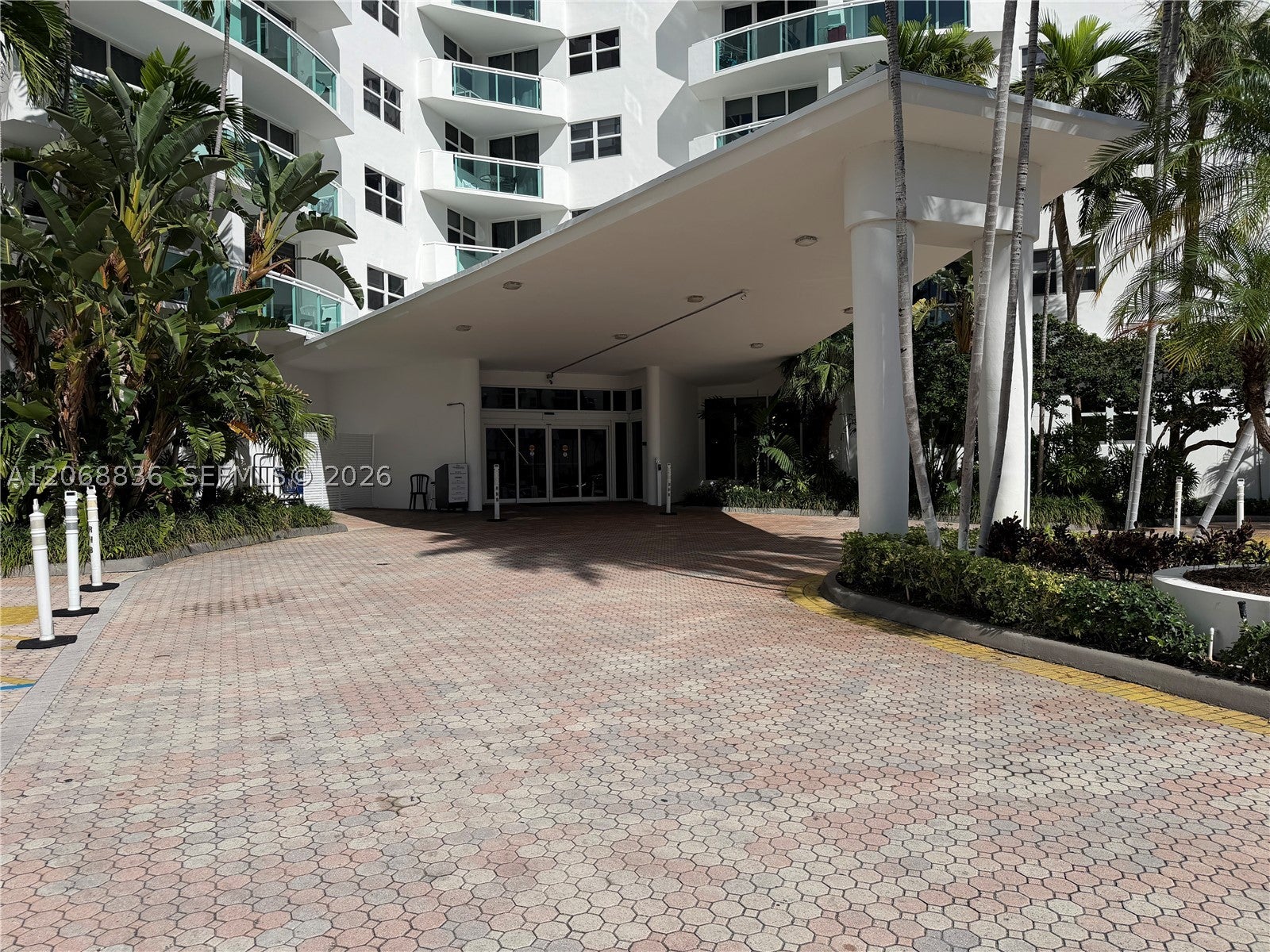 3001 S Ocean Dr 421, Hollywood FL 33019