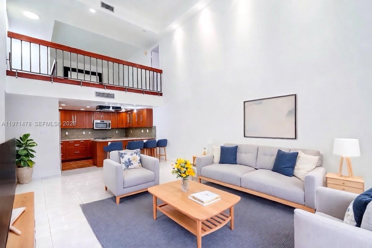 20347 W Country Club Dr TH15