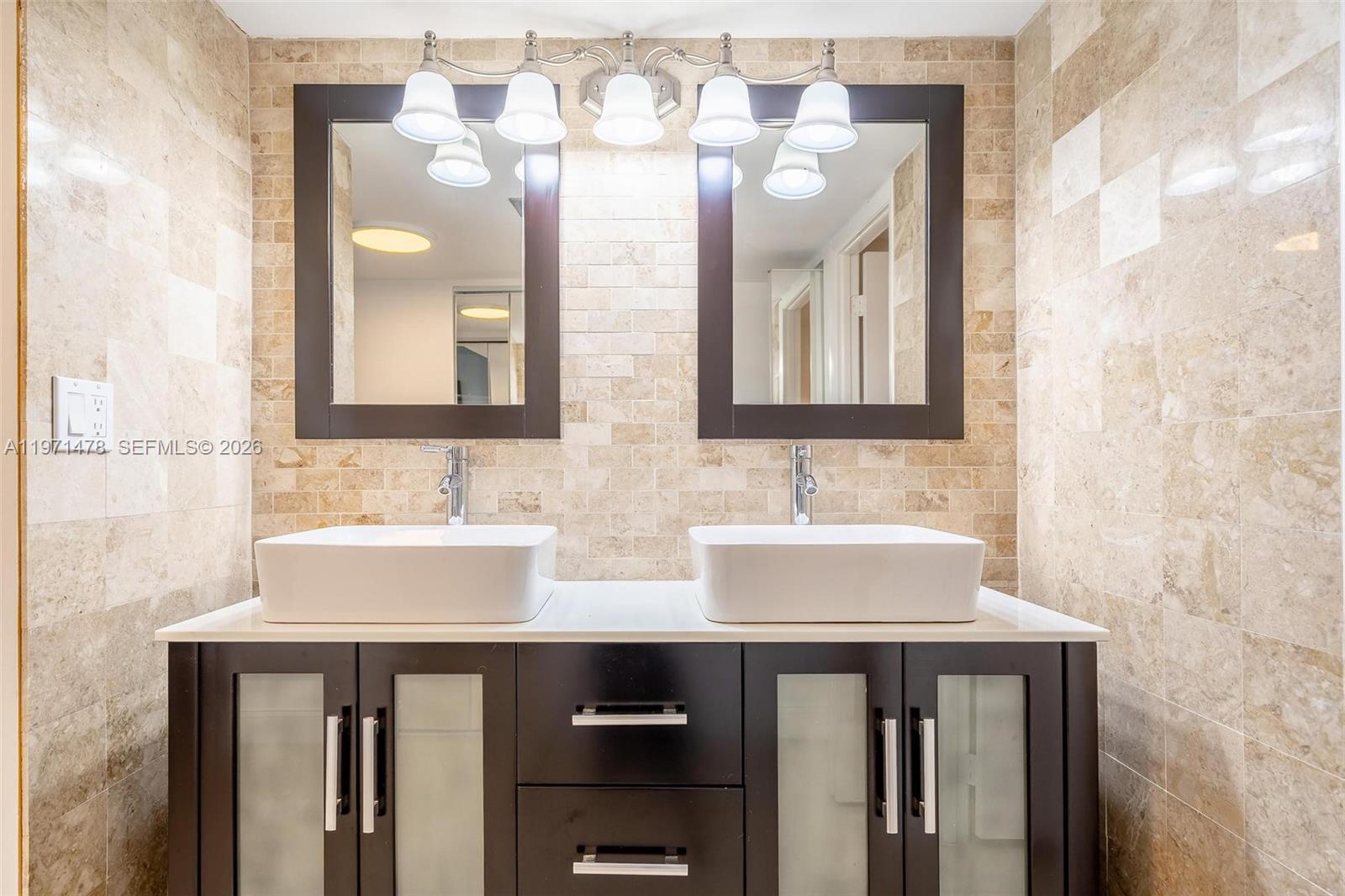 CORONADO CONDO- TOWER II - Residential Lease