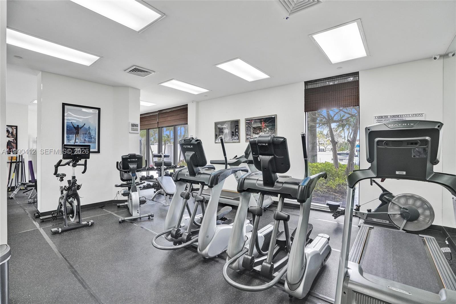 HARBOR TWS AT THE WATERWA - Residential