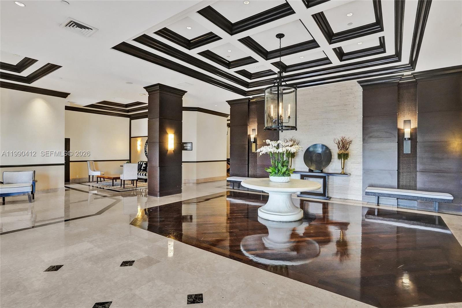 HARBOR TWS AT THE WATERWA - Residential