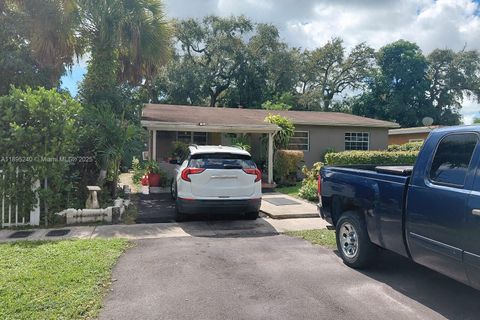 1380 NE 153rd St North Miami Beach FL 33162