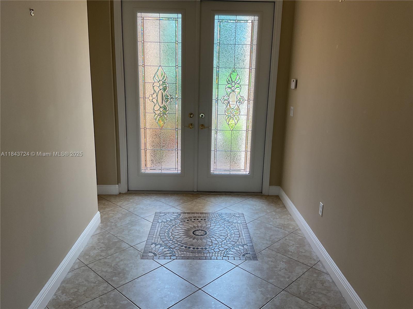 BUENA VIDA - Residential Lease