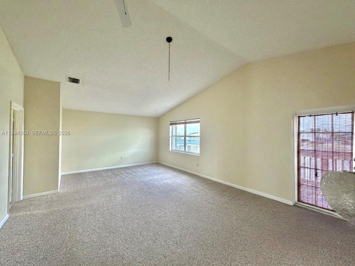 TOWNGATE - Residential