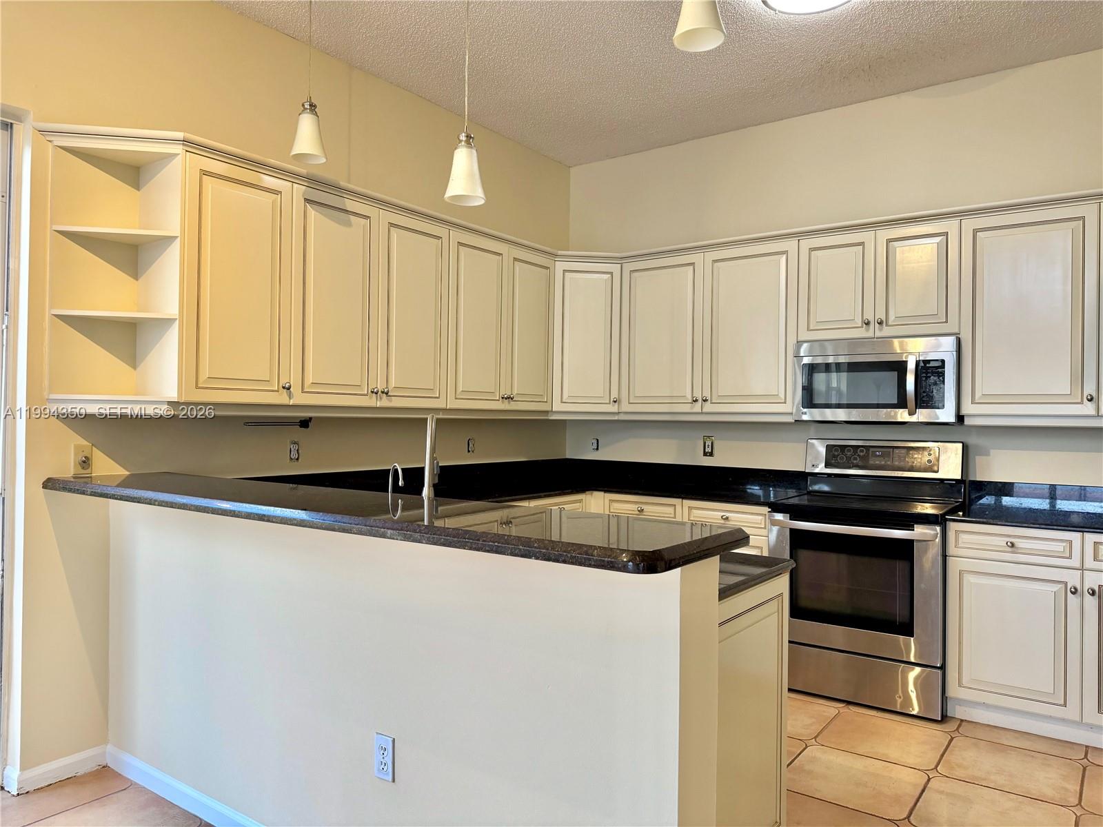 TOWNGATE - Residential