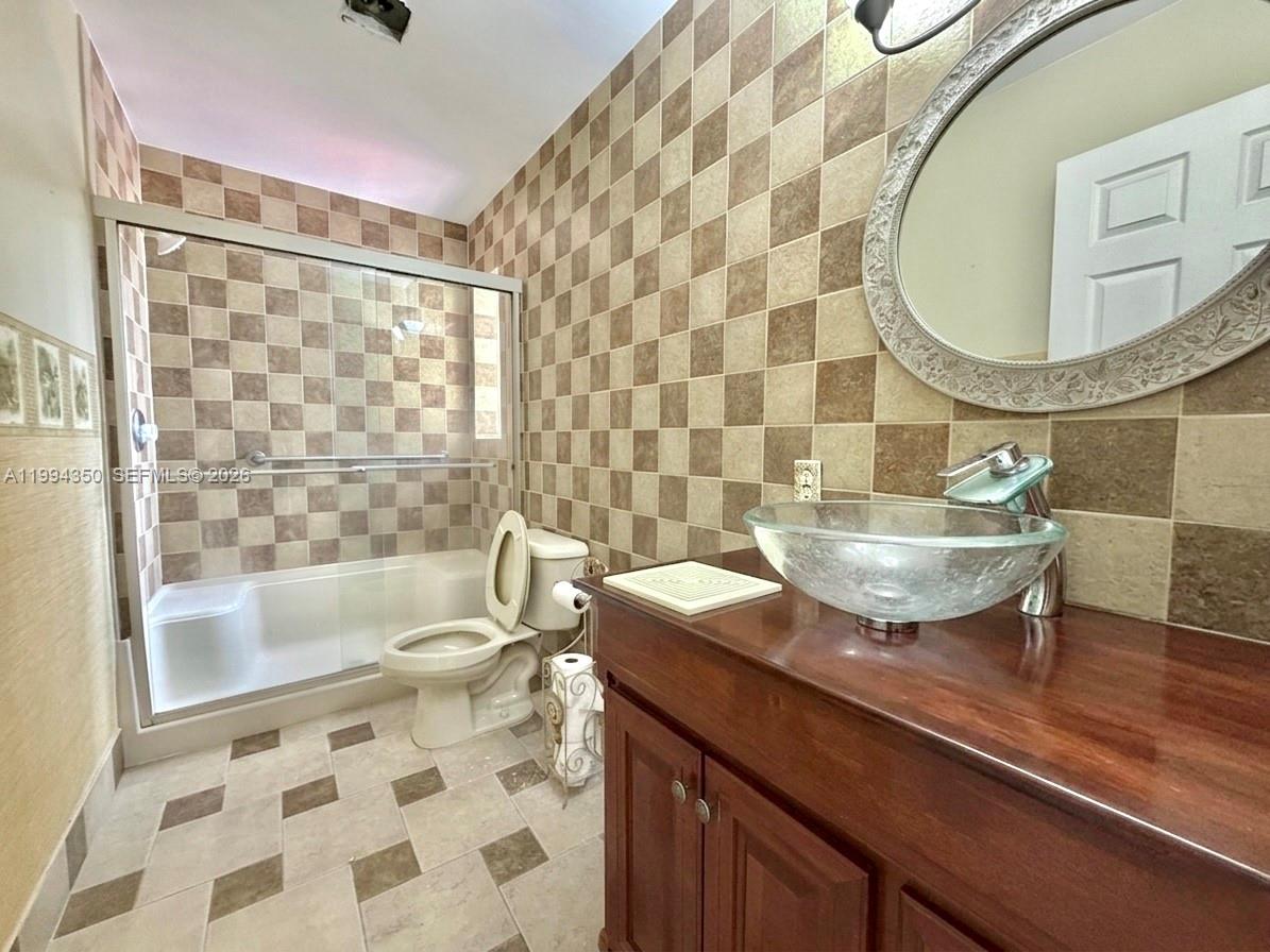 TOWNGATE - Residential