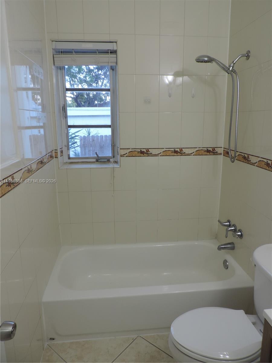 THE PINES - Residential Lease