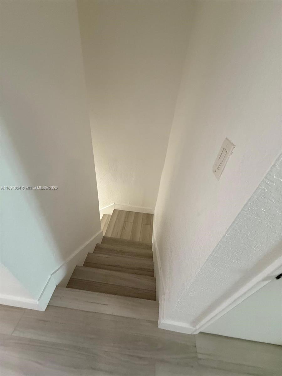 SUNRISE TOWNE PREFERRED 3 - Residential