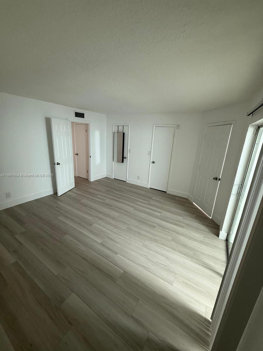 SUNRISE TOWNE PREFERRED 3 - Residential