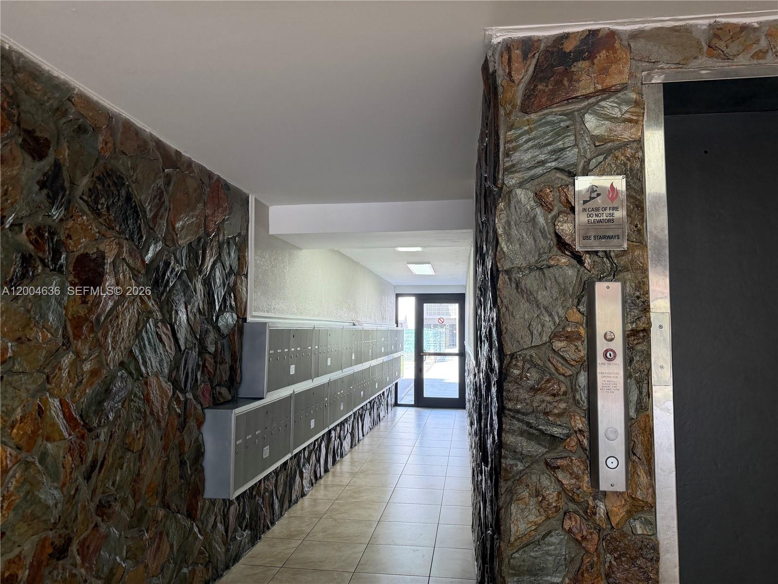 LANCASTER CONDO - Residential