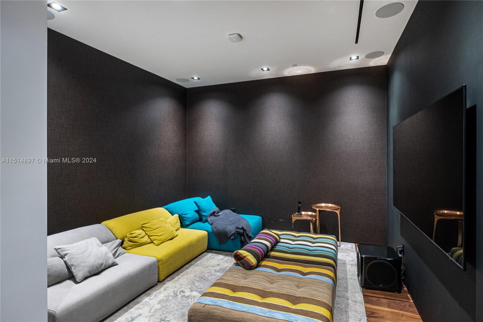 BRICKELLHOUSE CONDO - Residential