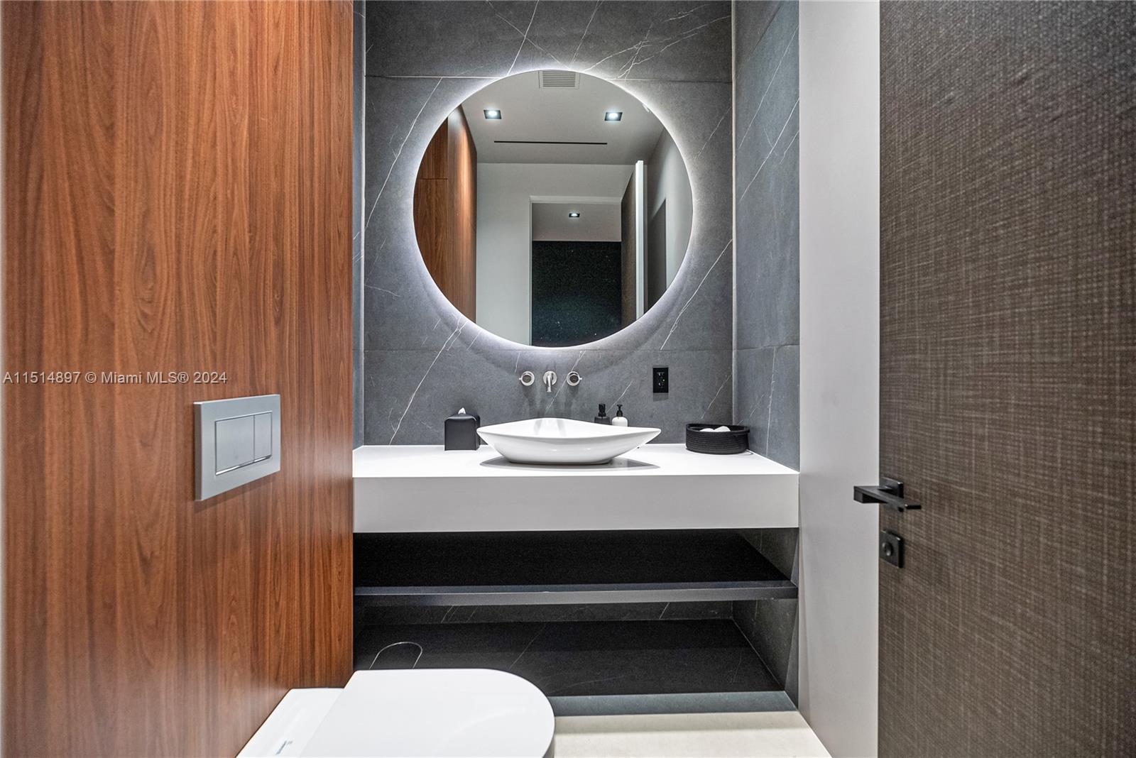 BRICKELLHOUSE CONDO - Residential