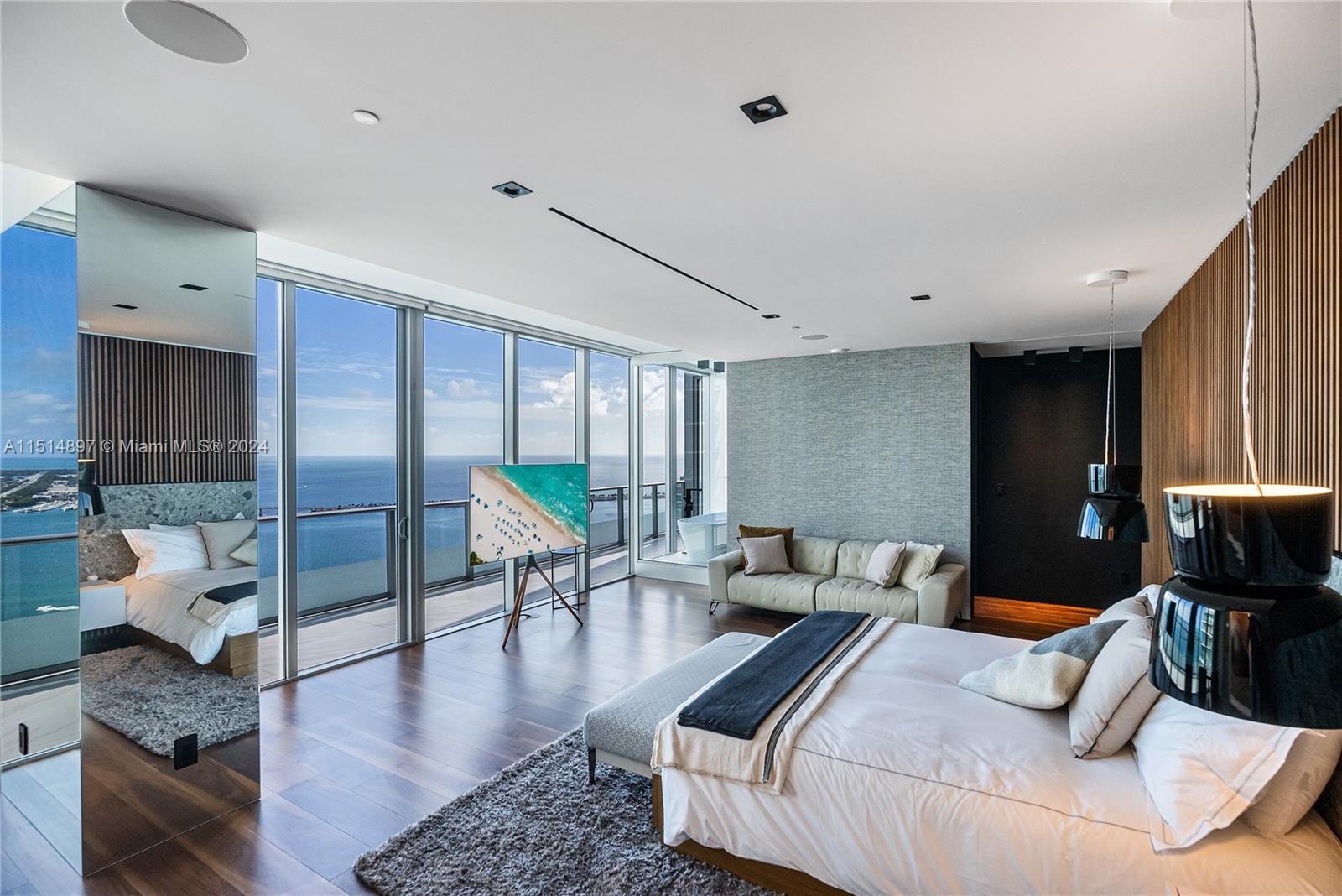 BRICKELLHOUSE CONDO - Residential