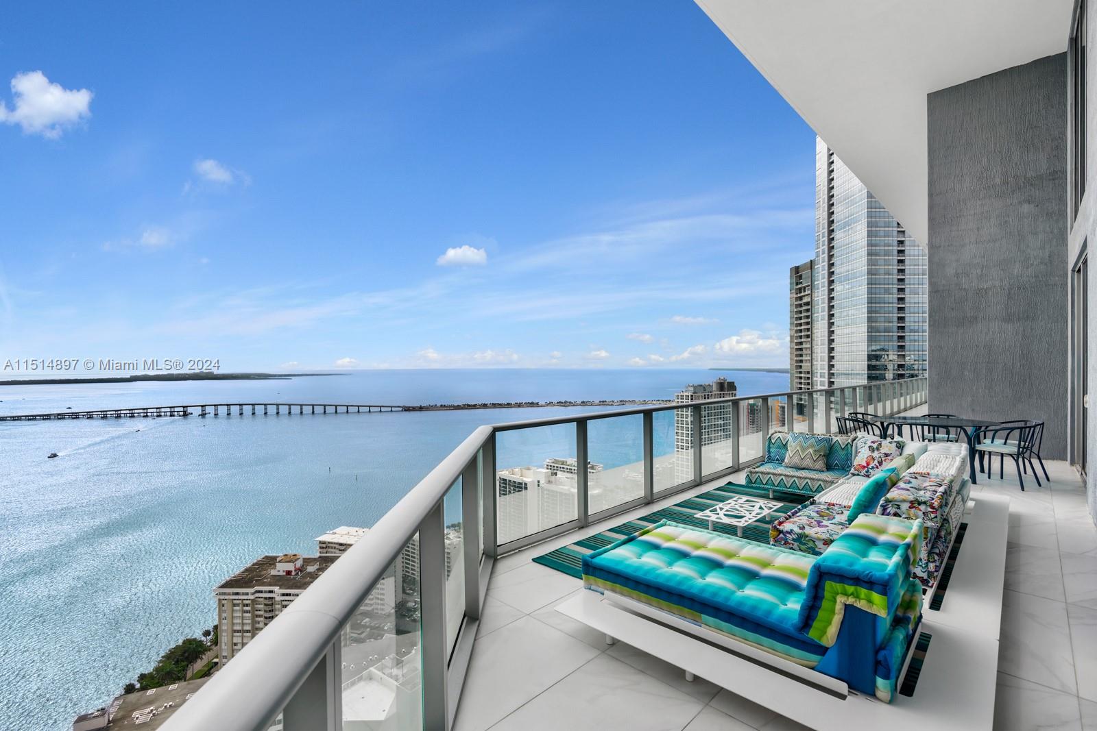 BRICKELLHOUSE CONDO - Residential