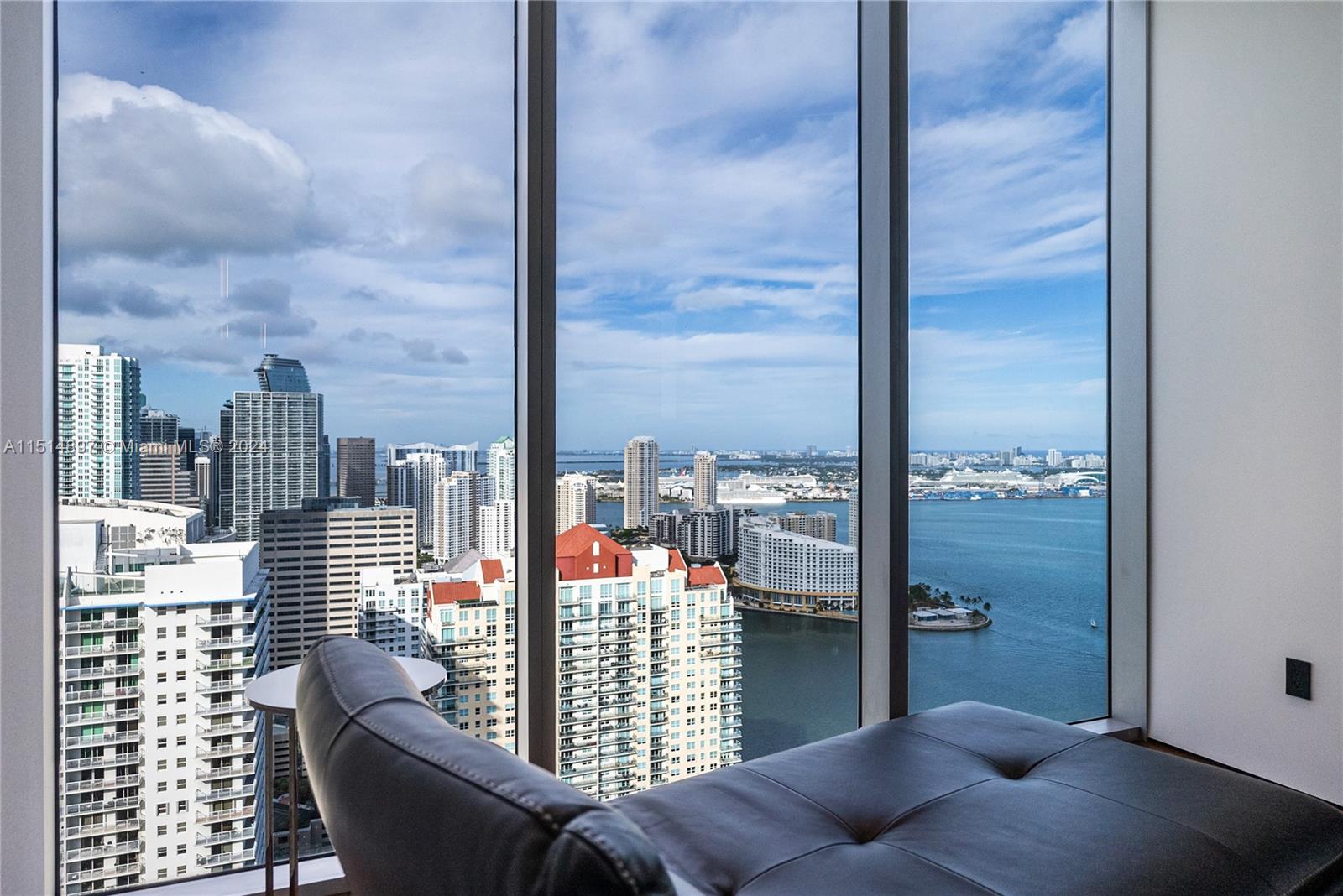 BRICKELLHOUSE CONDO - Residential