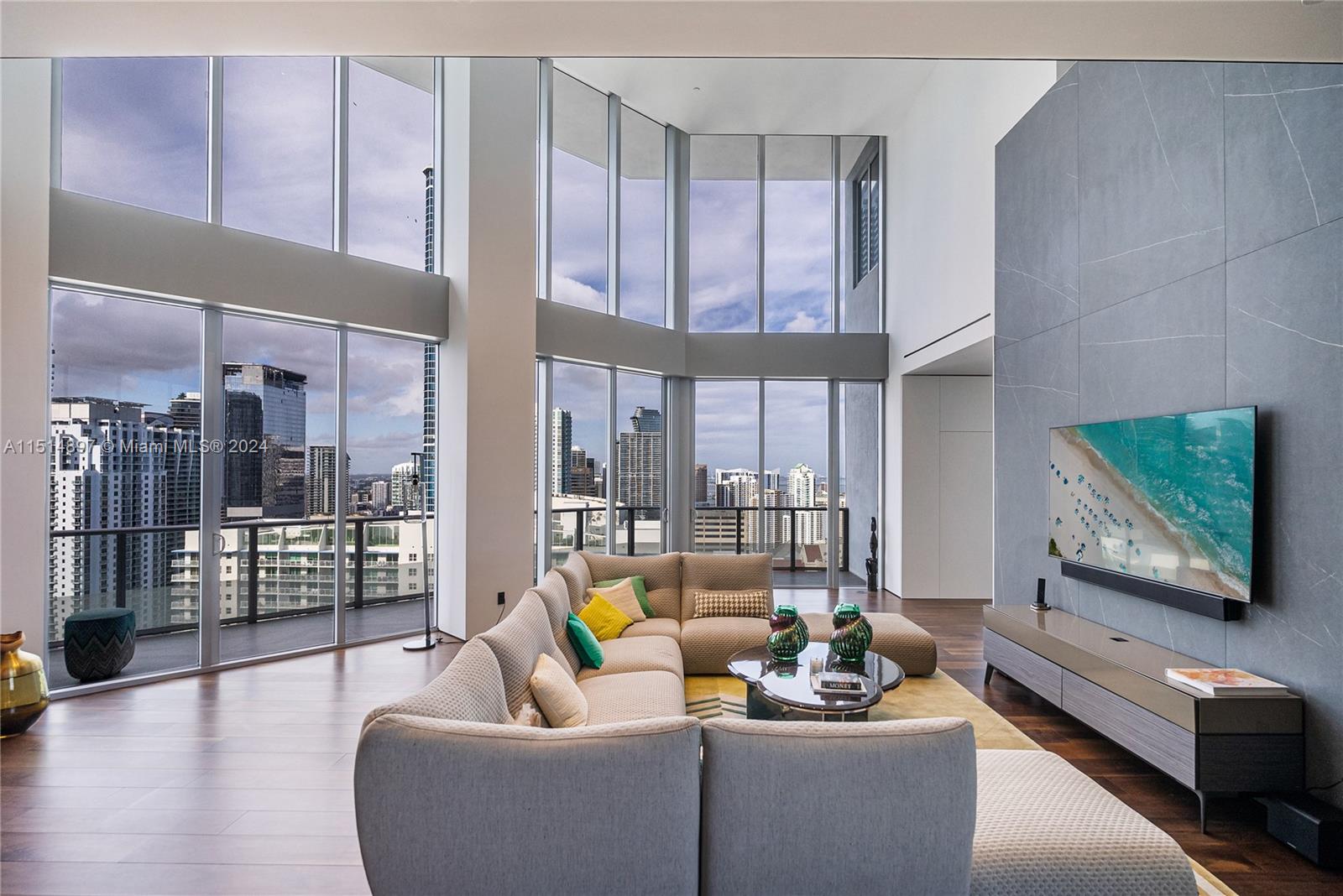 BRICKELLHOUSE CONDO - Residential