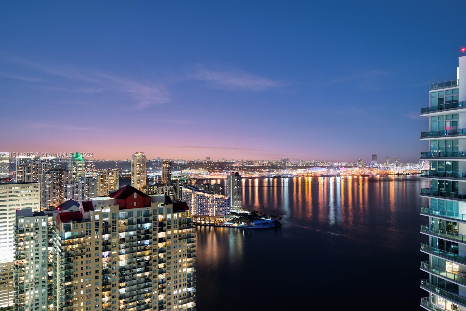 BRICKELLHOUSE CONDO - Residential