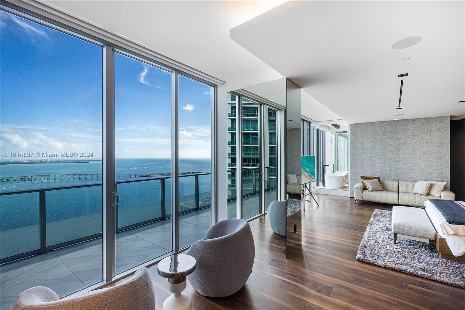 BRICKELLHOUSE CONDO - Residential