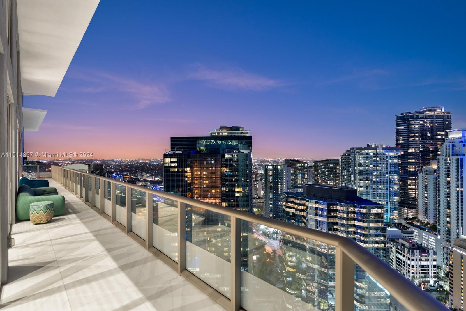 BRICKELLHOUSE CONDO - Residential