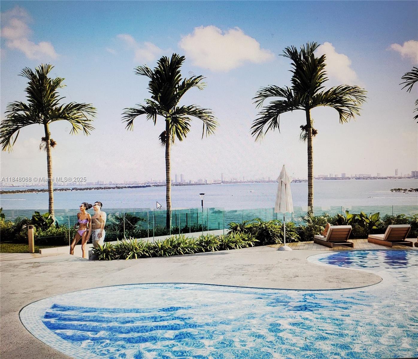 ARIA RESERVE - Residential Lease