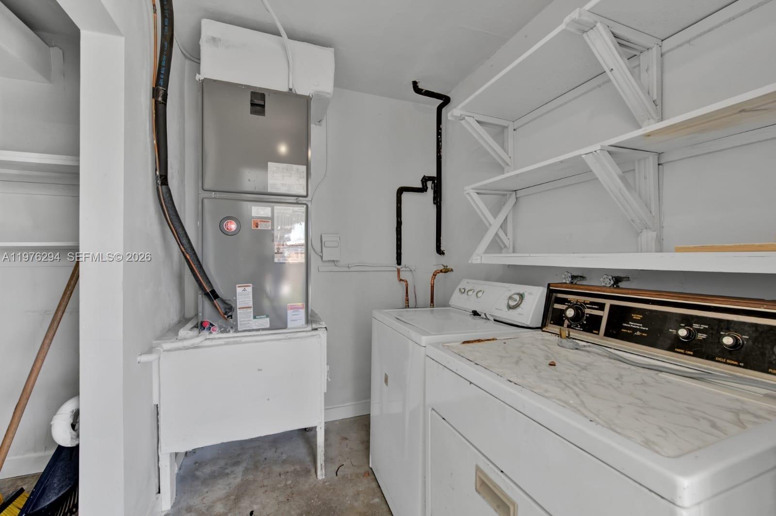 WESTWOOD LAKE 4TH ADDN - Residential