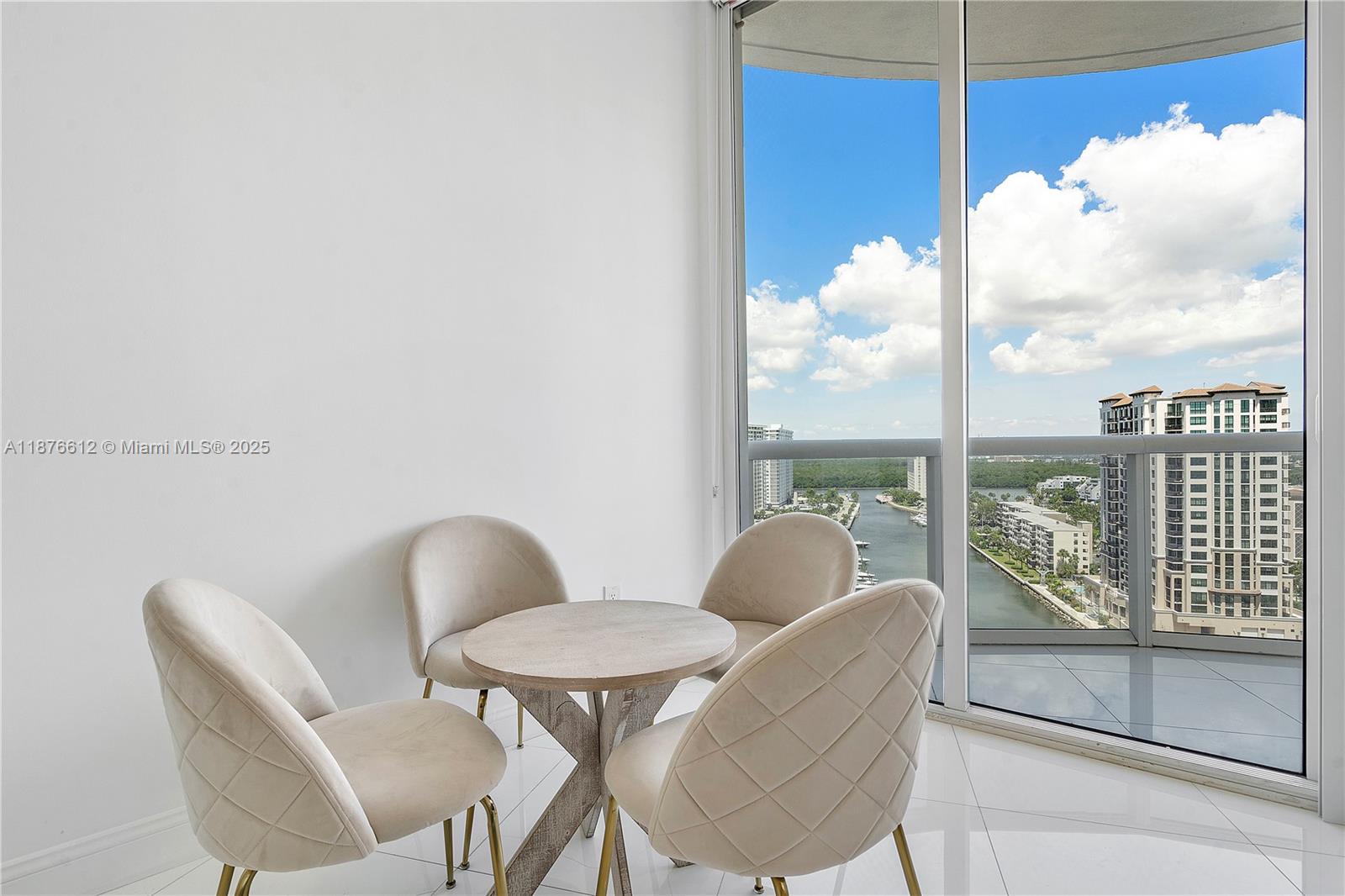 TDR TOWER III CONDO - Residential Lease