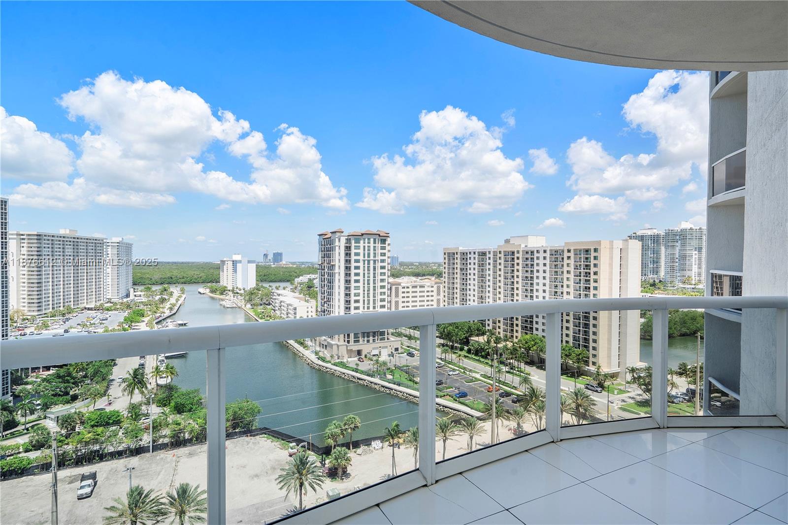 TDR TOWER III CONDO - Residential Lease