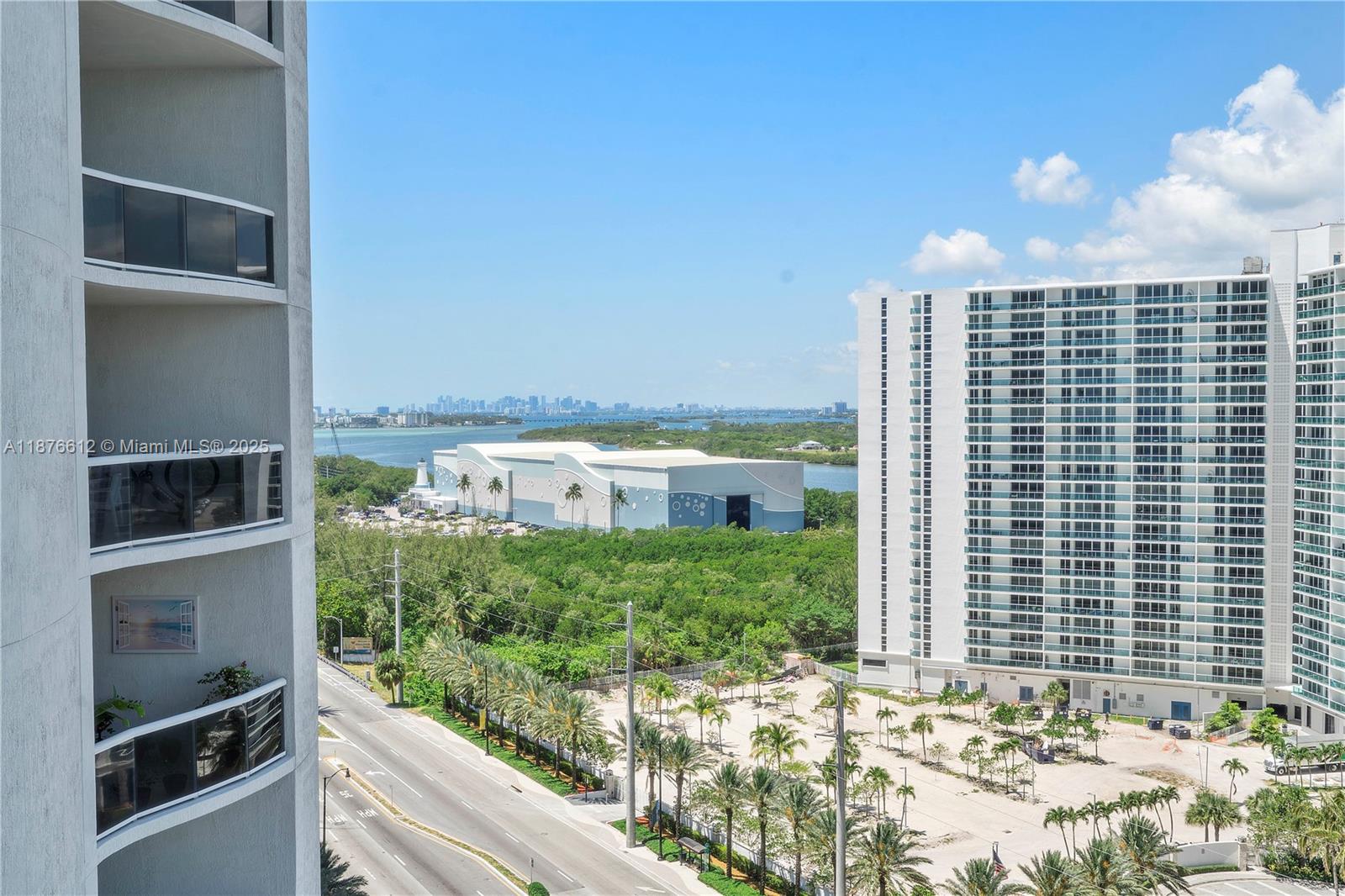 TDR TOWER III CONDO - Residential Lease