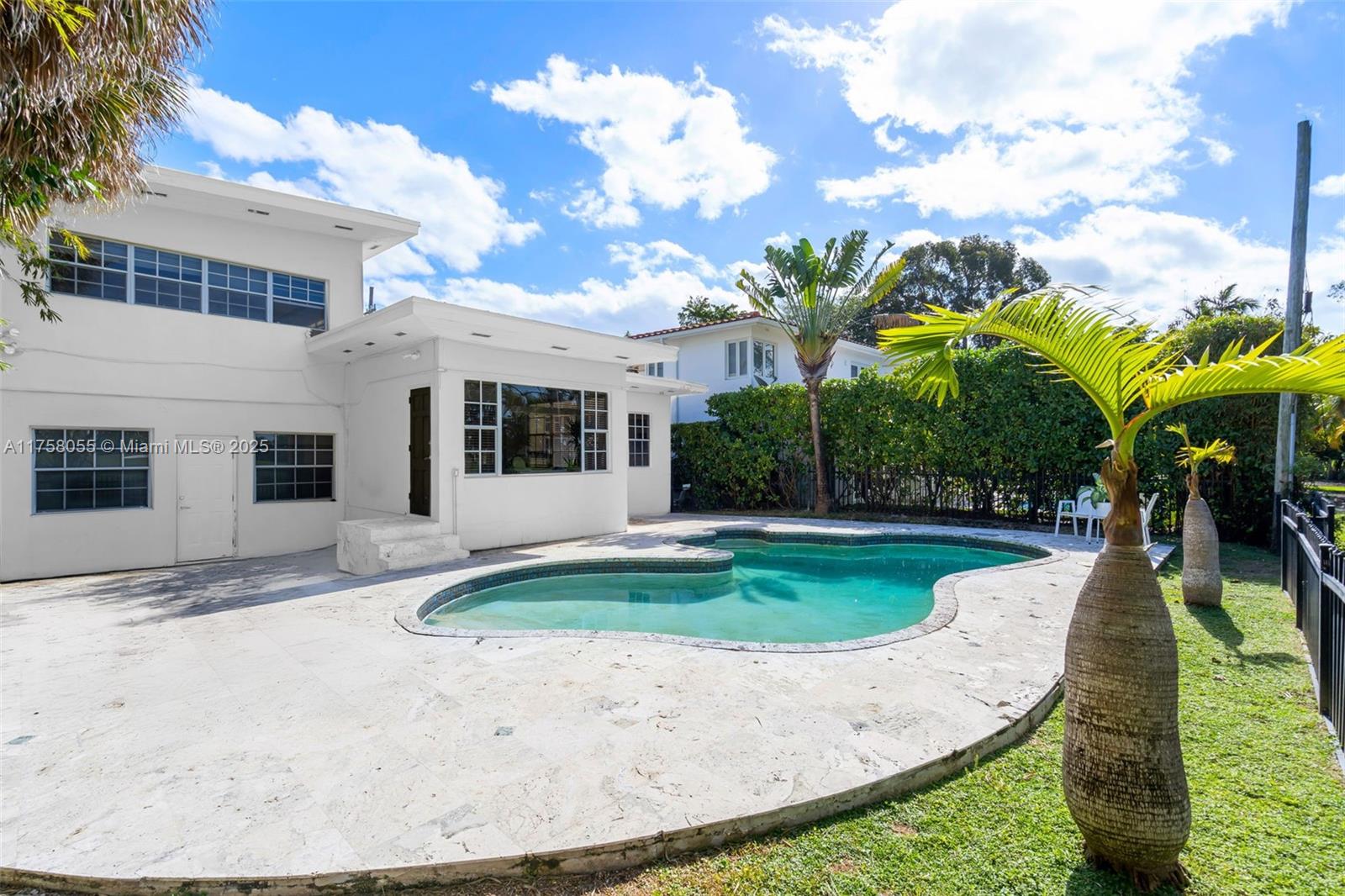 BEACH VIEW ADDN - Residential