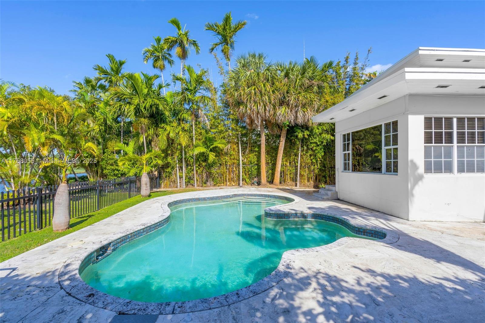 BEACH VIEW ADDN - Residential
