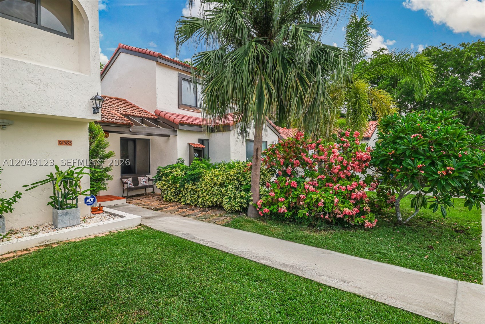 12383 SW 94th Ter