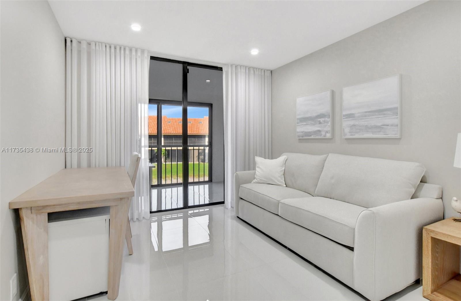 LA MIRADA AT BOCA POINTE - Residential