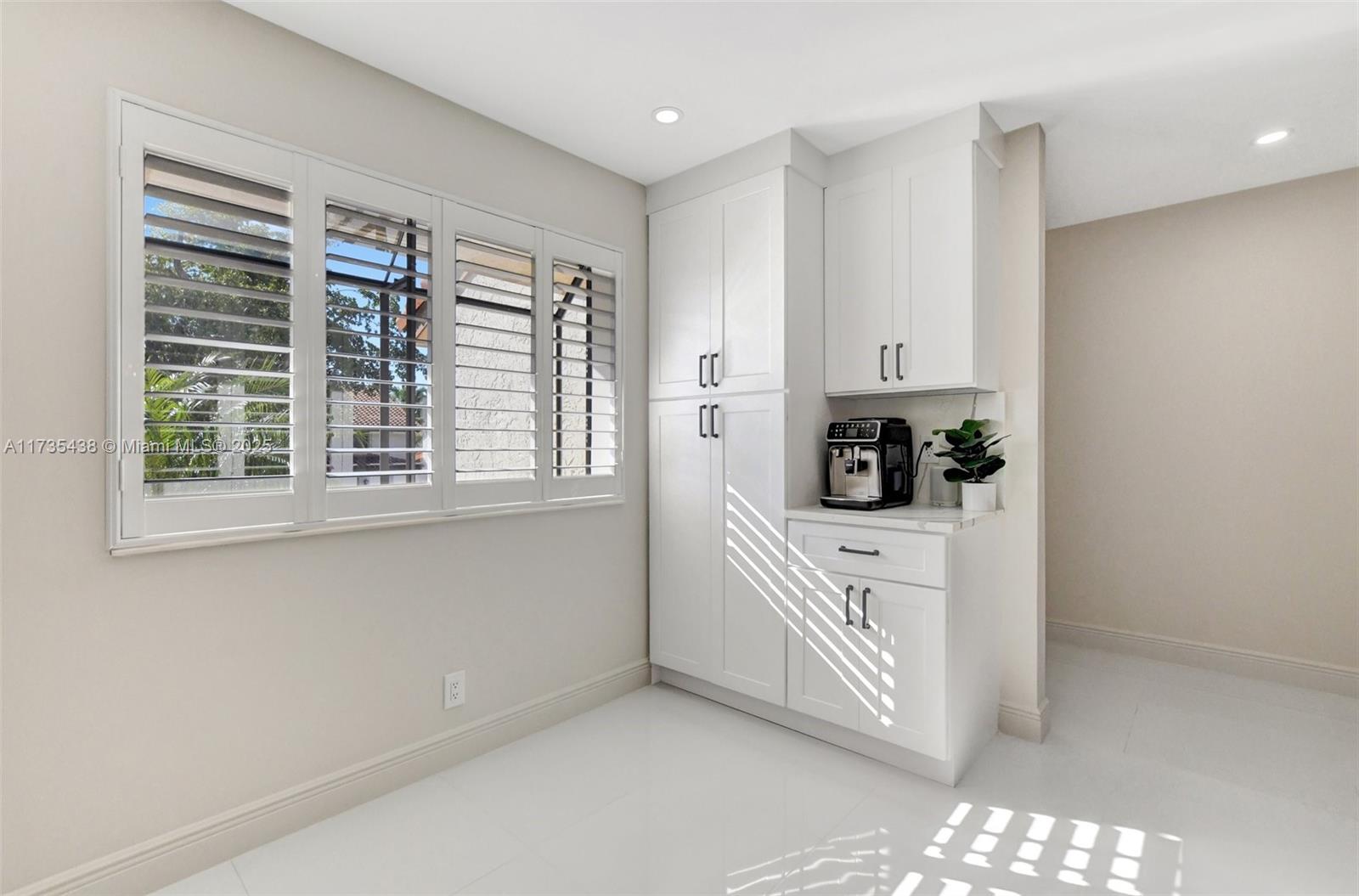 LA MIRADA AT BOCA POINTE - Residential