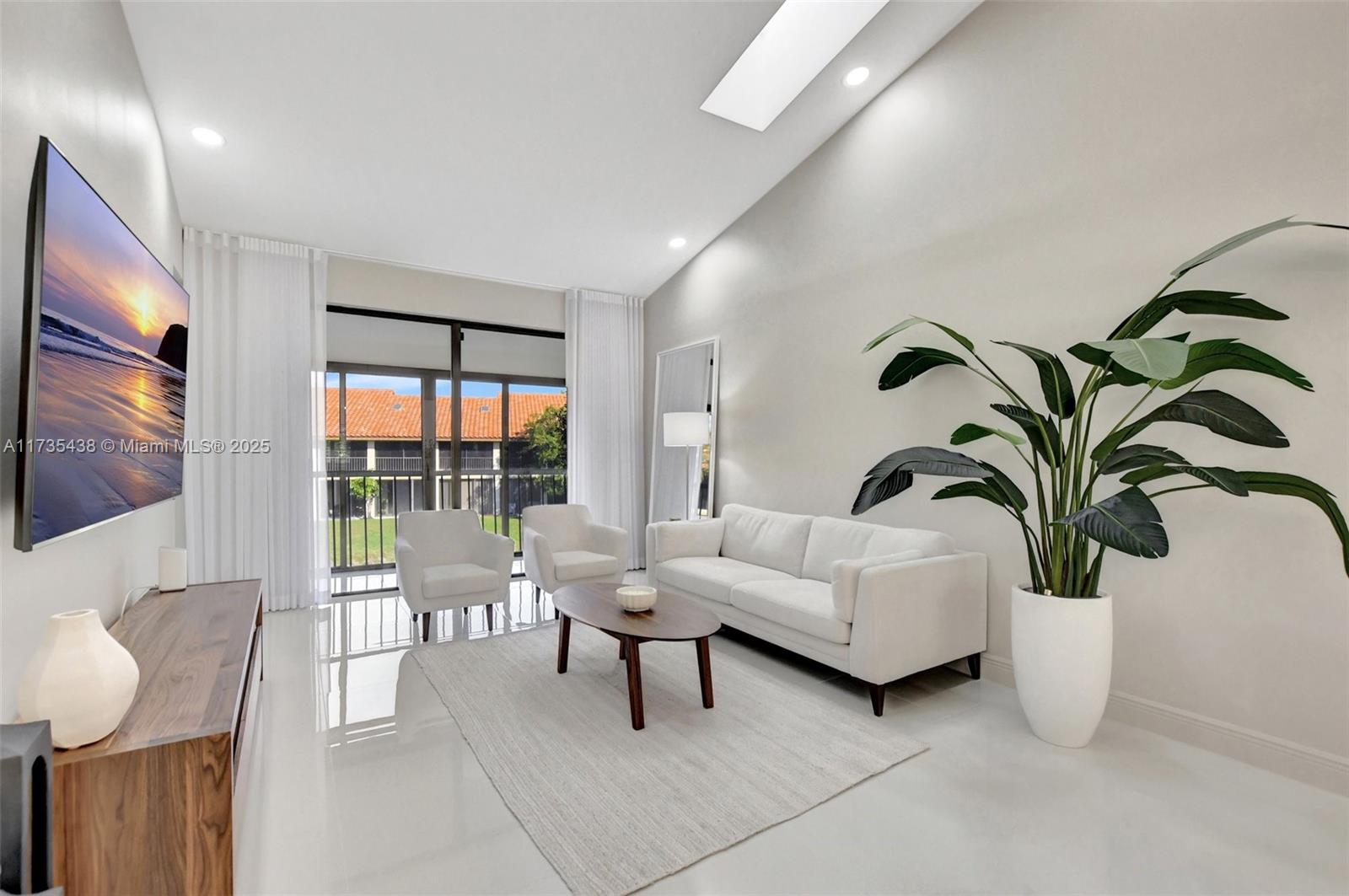 LA MIRADA AT BOCA POINTE - Residential
