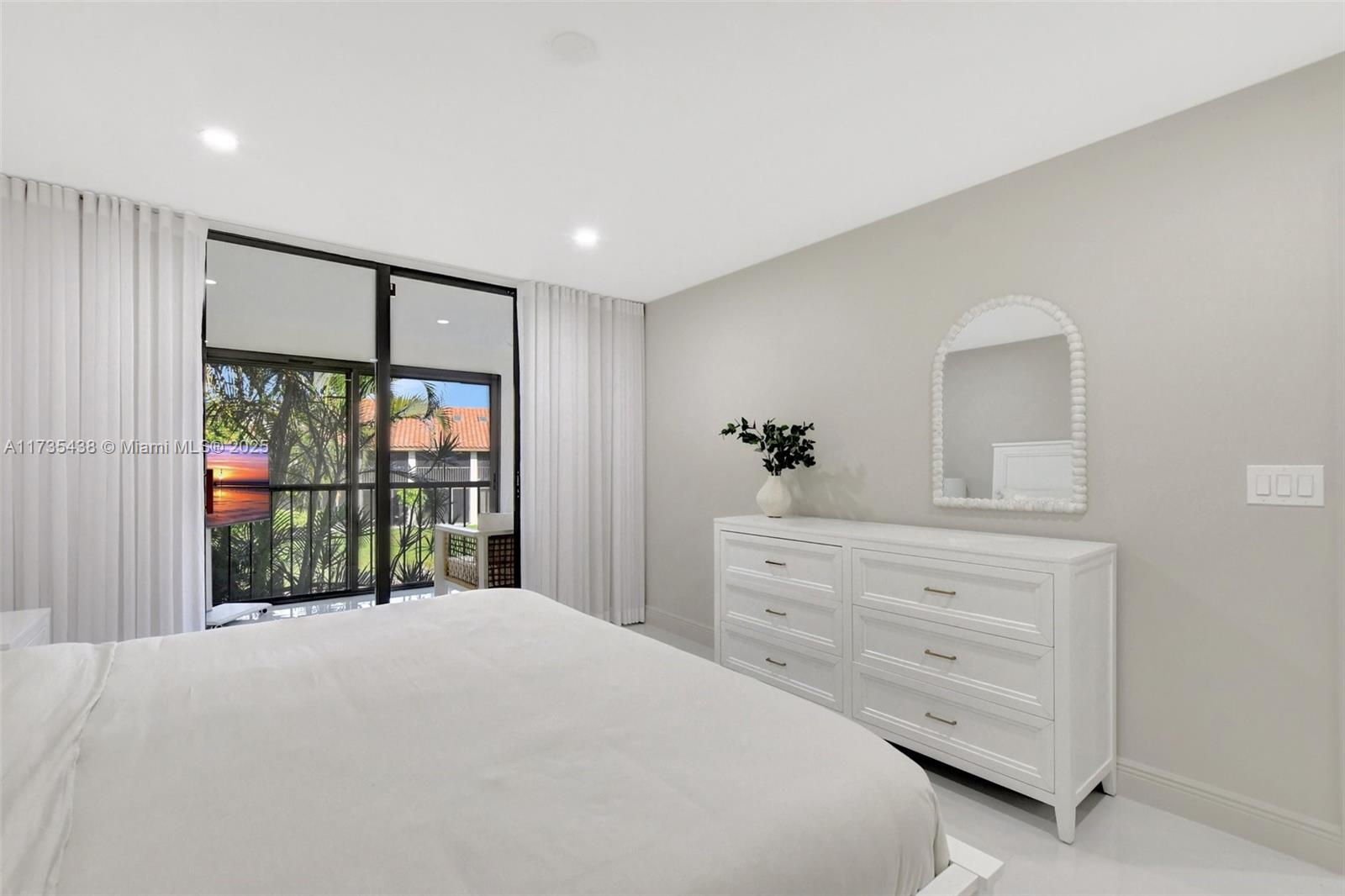 LA MIRADA AT BOCA POINTE - Residential