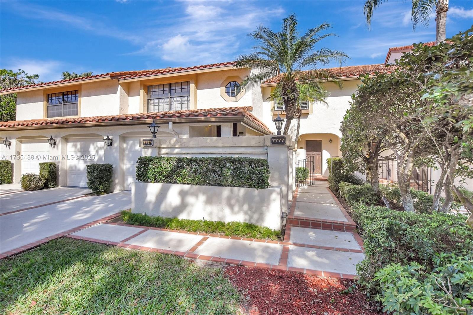LA MIRADA AT BOCA POINTE - Residential